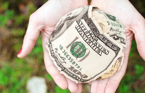 bracelets-cash-crumpled-271168 bracelets-cash-crumpled-271168